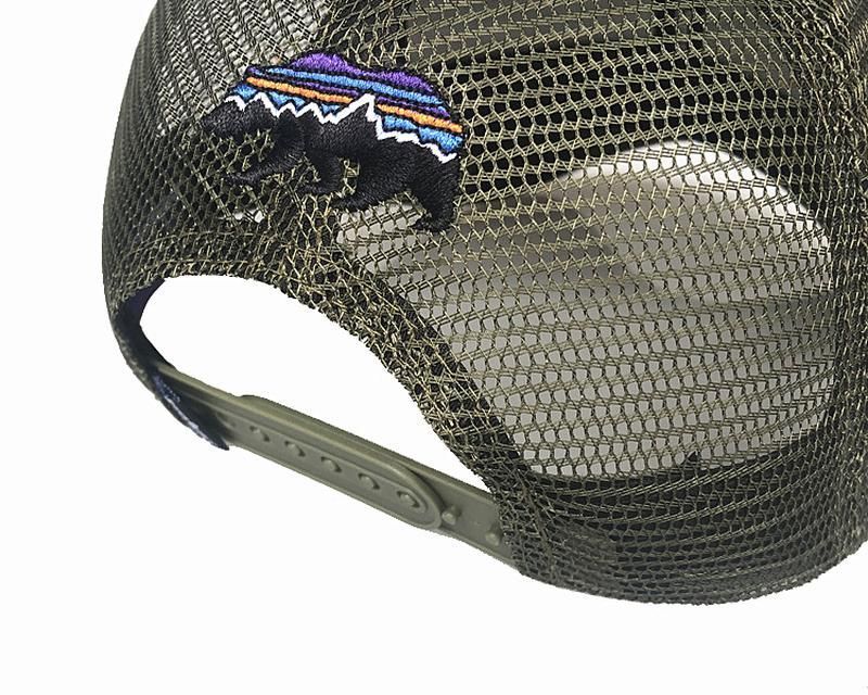 Бейсболка Patagonia P-6 Logo Trucker Hat  5734340 фото